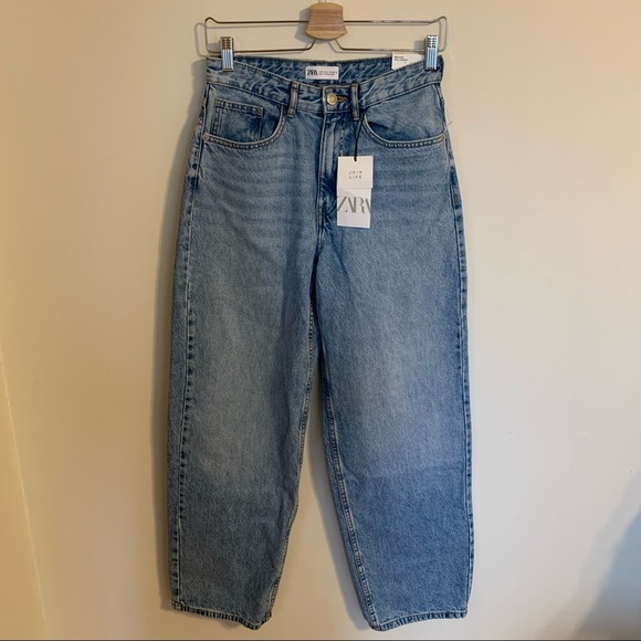 NWT ZARA Mid-Rise Wide Leg Blue Jeans, Size S - Picture 4 of 11